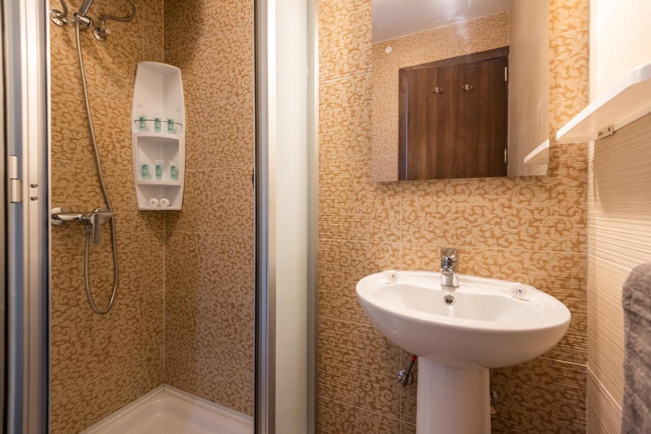 Penthouse With Seaview Terrace Apartment Сейнт Полс Бей Екстериор снимка